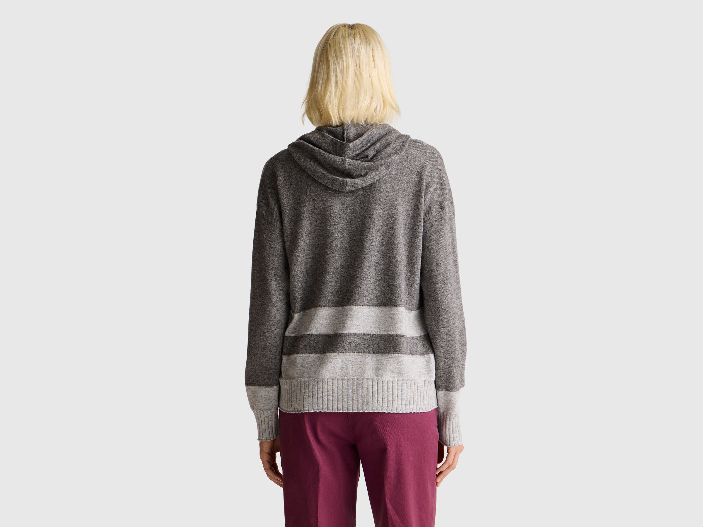 SWEATER W/HOOD Women image number 2